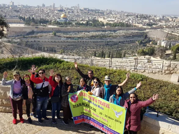 Tour ke Israel Gallery 20-30 November 2019 Group 2 1 5d759f40_87c3_4a14_a980_674dc64145d7