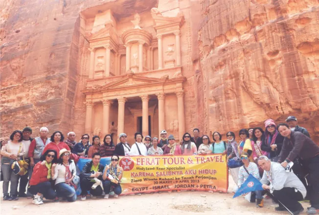 Tour ke Israel Gallery Perayaan Paskah di Tanah Perjanjian 2015 3 holyland_murah_2015