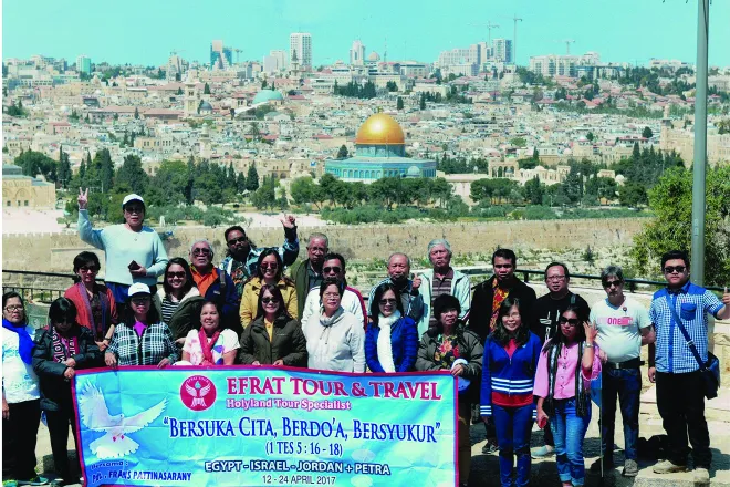 Tour ke Israel Gallery 12-24 April 2017 special PERAYAAN PASKAH 2017<br> 1 holyland_tour_murah_1