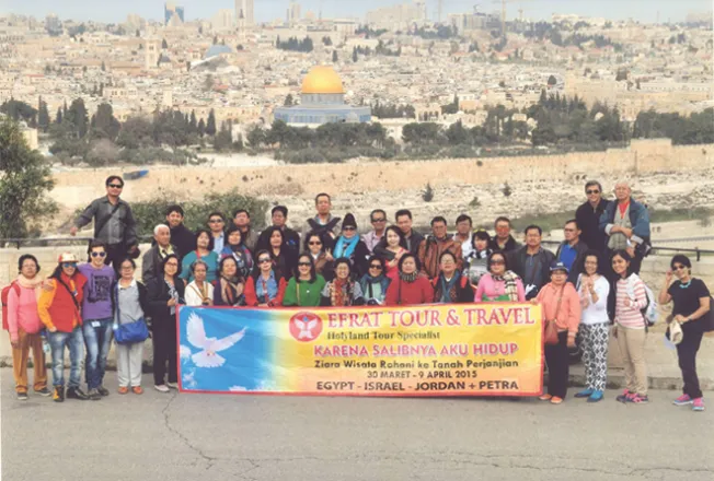 Tour ke Israel Gallery Perayaan Paskah di Tanah Perjanjian 2015 1 holyland_tour_paskah_2015